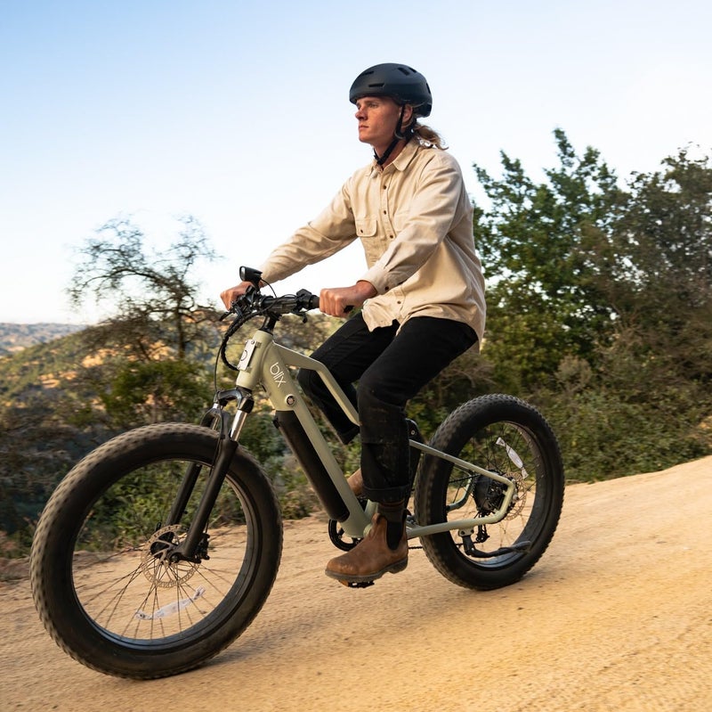 Bern Hudson MIPS Adult Bike Helmet with Rotational Impact Safety, up to 27 MPHâ”‚Adjustableâ”‚ Safety Light Includedâ”‚for Bikes, E Scooters, E Bikes +â”‚Fully Certified - Image 5